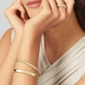 Lắc Tay Van Cleef & Arpels Perlée Signature Medium Vàng Vàng Chế Tác