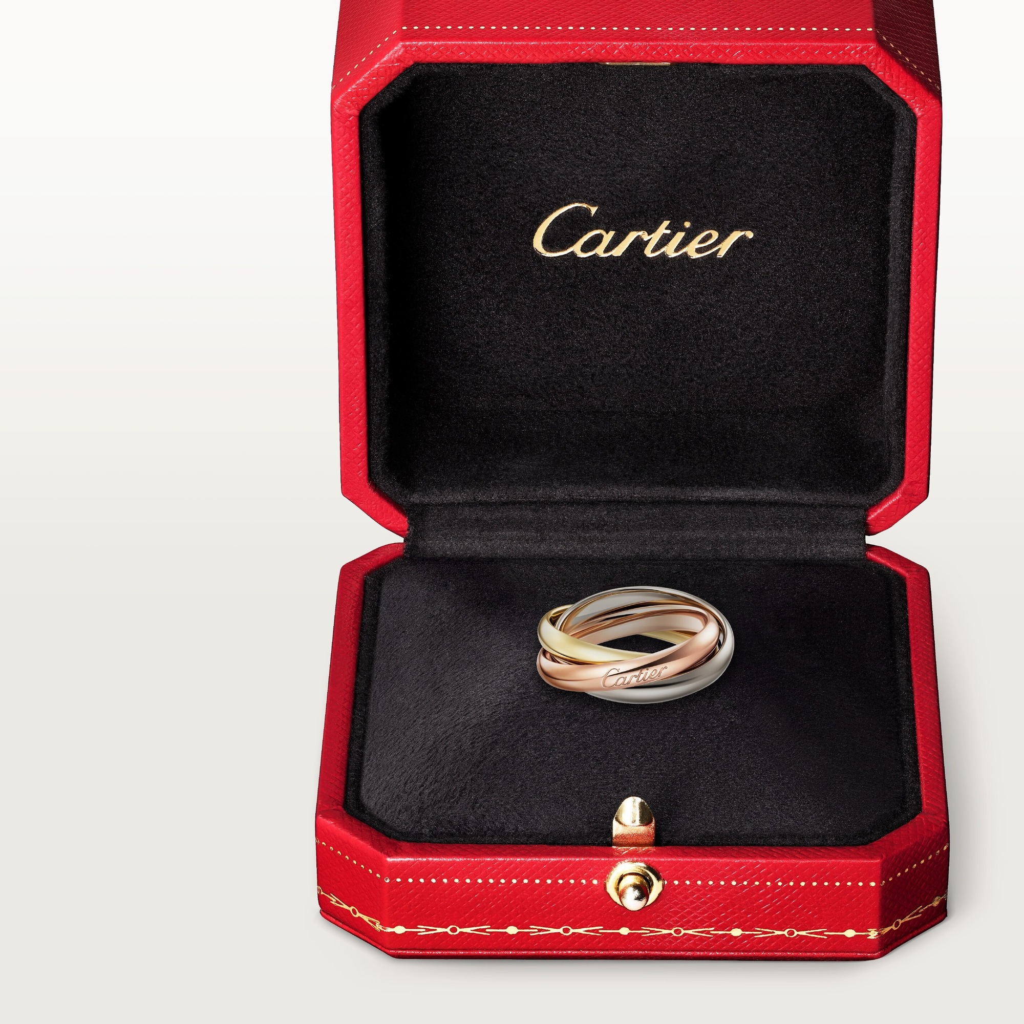 Nhẫn Cartier Classic Trinity Chế Tác Vàng 18K Hong Kong Phối Màu (2) Nhan Cartier Classic Trinity Che Tac Vang 18K Hong Kong Phoi Mau 2