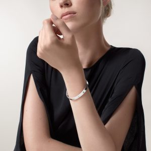 Vòng Tay Cartier Love 4 Diamonds Vàng Trắng Kim Cương Tự Nhiên (2)