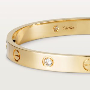 Vòng Tay Cartier Love 4 Diamonds Vàng Vàng Kim Cương Tự Nhiên Rộng 6.1mm