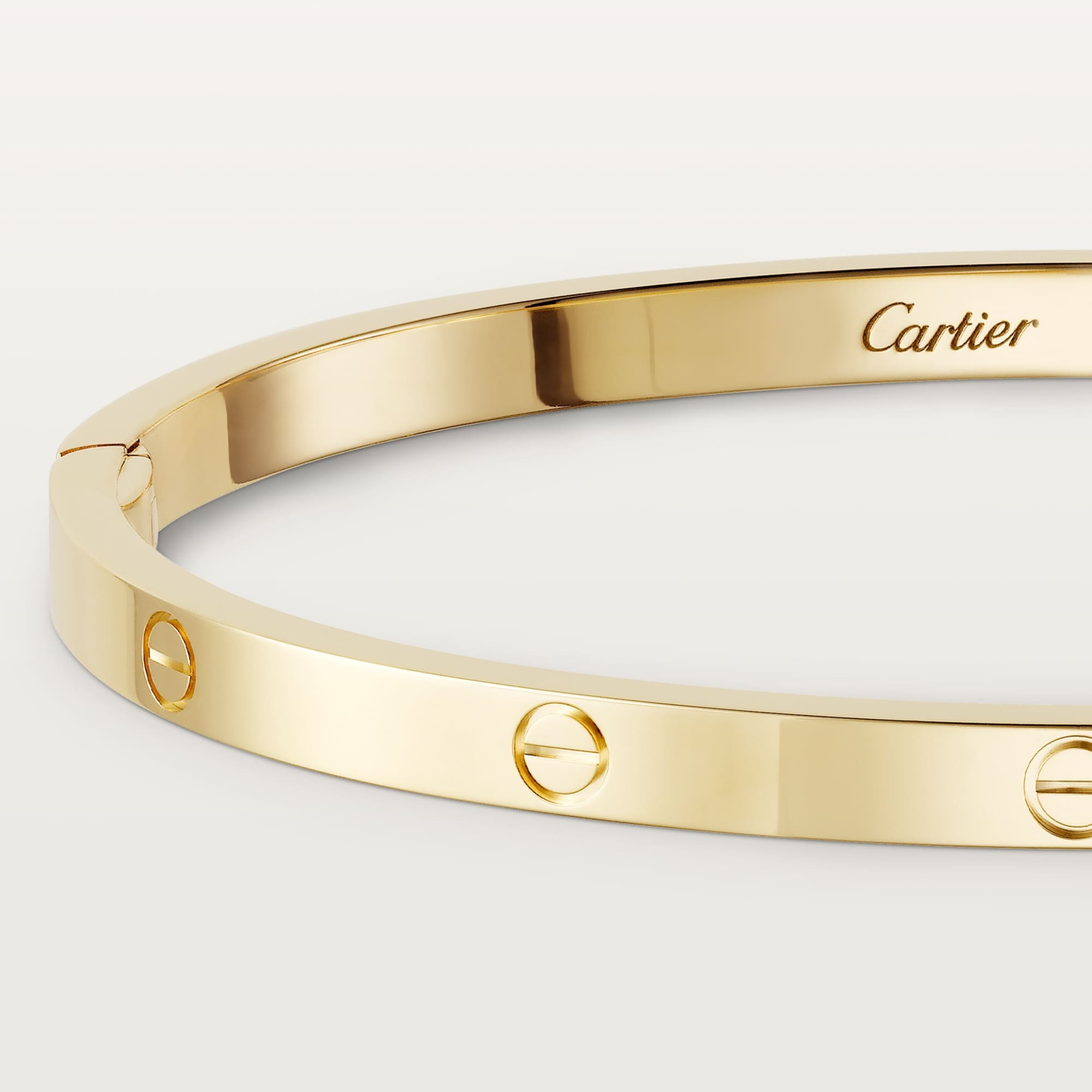 Vòng Tay Cartier Love Small Model Chế Tác Vàng Vàng 18K (3) Vòng Tay Cartier Love Small Model Chế Tác Vàng Vàng 18K (2)