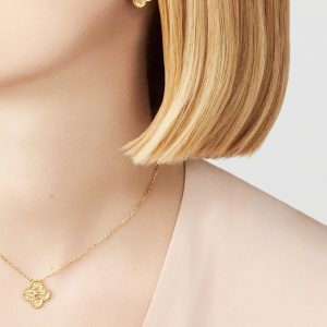 Bông Tai Van Cleef & Arpels Sweet Alhambra Vàng Vàng 18K Nhập Khẩu Hong Kong