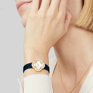 Vòng Cổ Van Cleef & Arpels Alhambra Vàng Vàng Kim Cương Tự Nhiên 42cm (1)