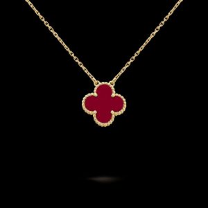 Vòng Cổ Van Cleef & Arpels Chế Tác Đá Mã Não Đỏ Vàng Vàng 18K (4)