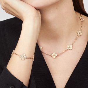 Vòng Tay Van Cleef & Arpels Vintage Alhambra 5 Họa Tiết Vàng Hồng Chế Tác 19cm