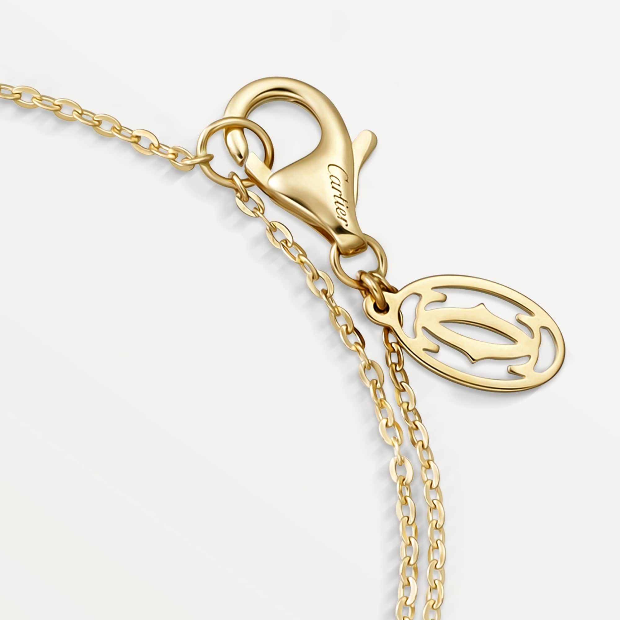 Vòng Tay Cartier Trinity Chế Tác Hong Kong Vàng 18K Chiều Dài 13-18cm (4) Vòng Tay Cartier Trinity Chế Tác Hong Kong Vàng 18K Chiều Dài 13-18cm (1)