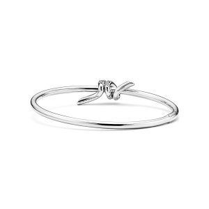 Lắc Tay Tiffany & CO Knot Wire Bangle Chế Tác Vàng Trắng 18K Kim Cương Tự Nhiên 3 Lắc Tay Tiffany & CO Knot Wire Bangle Chế Tác Vàng Trắng 18K Kim Cương Tự Nhiên (1)