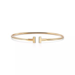 Lắc Tay Tiffany & Co T Chế Tác Vàng Vàng 18K Nhập Khẩu Hong Kong (5)