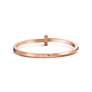 Lắc Tay Tiffany T T1 Narrow Hinged Bangle Vàng 18K Chế Tác 3 Lắc Tay Tiffany T T1 Narrow Hinged Bangle Vàng 18K Chế Tác Hong Kong (12)