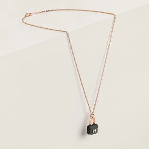 Vòng Cổ Hermes Amulettes Constance Vàng 18K Đính Đá Quý Ngọc Bích Màu Đen